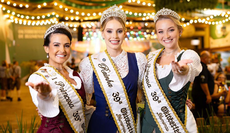 oktoberfest blumenau ladies