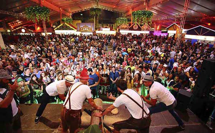 oktoberfest blumenau tend 1